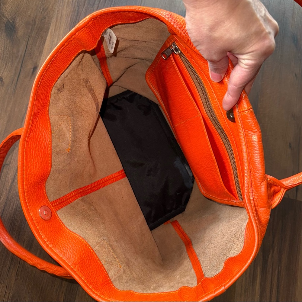 Crate&Barrel Orange Leather Tote Bag - Picture 6 of 11